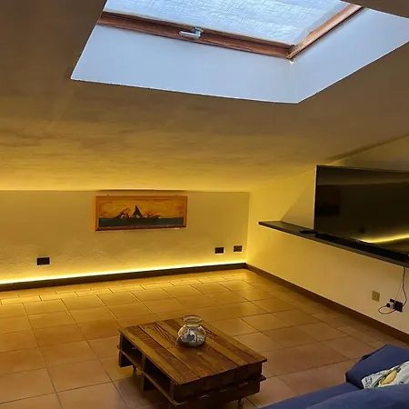 Lucky House *